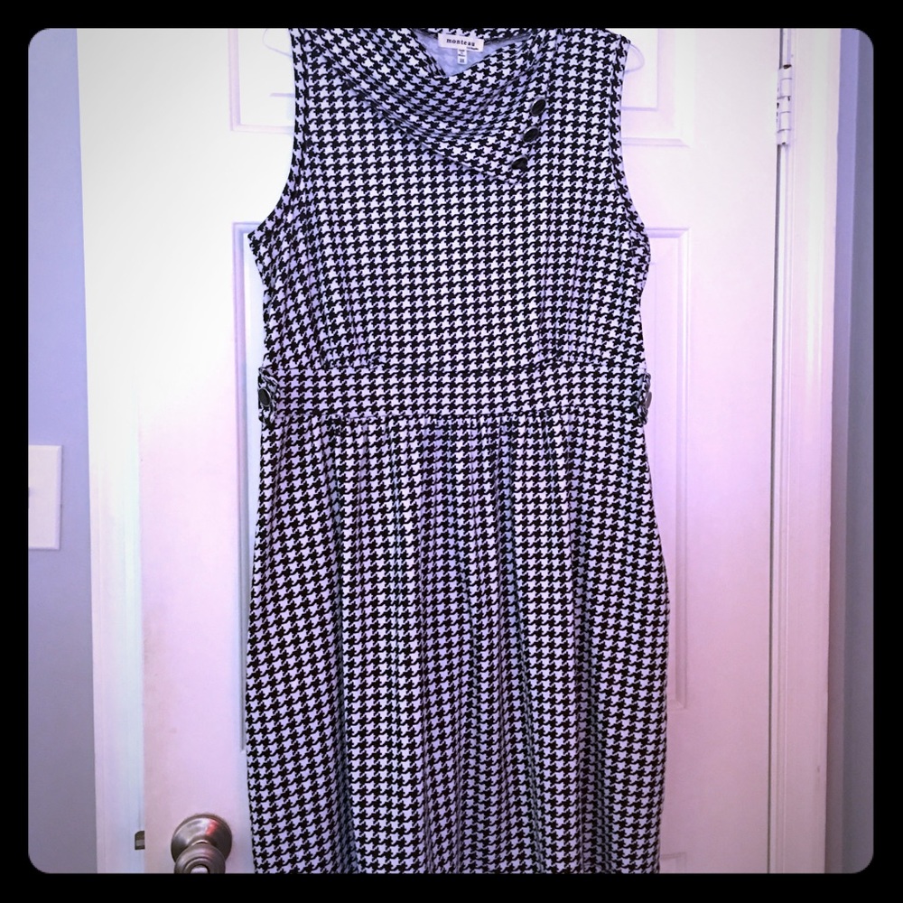 Plus size knit dress